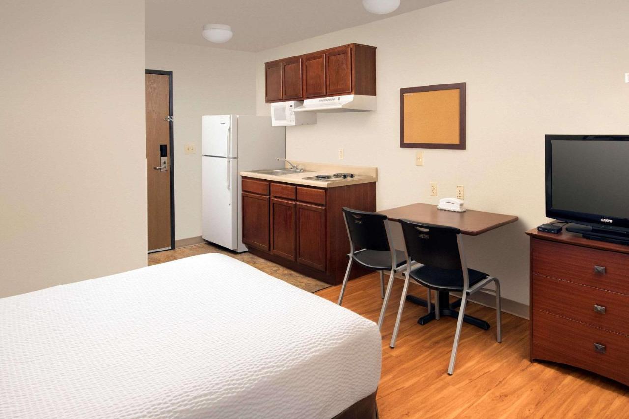 Woodspring Suites San Antonio Fort Sam Bagian luar foto