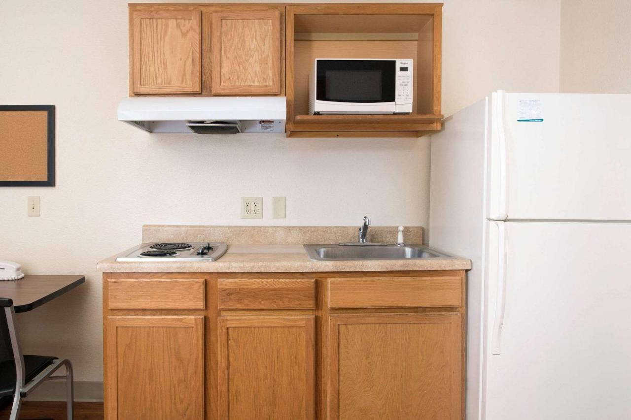 Woodspring Suites San Antonio Fort Sam Bagian luar foto